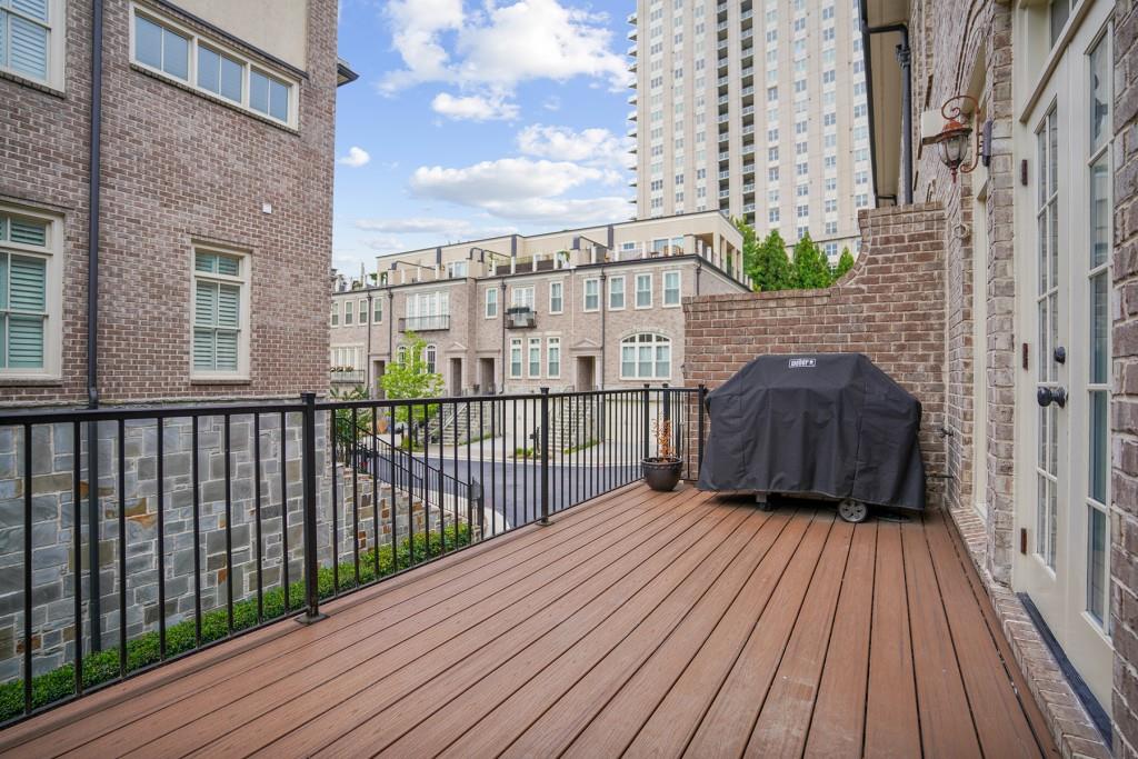58 Sheridan Drive Unit 16