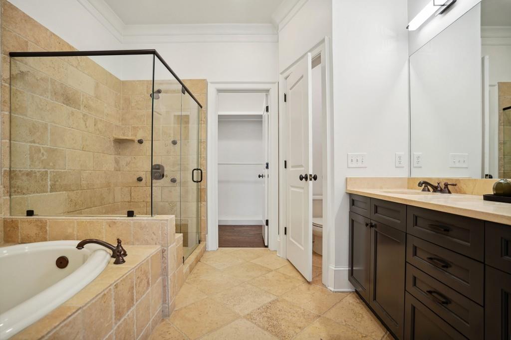 58 Sheridan Drive Unit 16