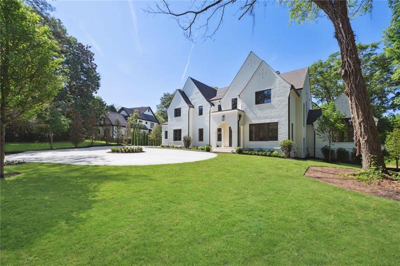 3044 Howell Mill Road NW