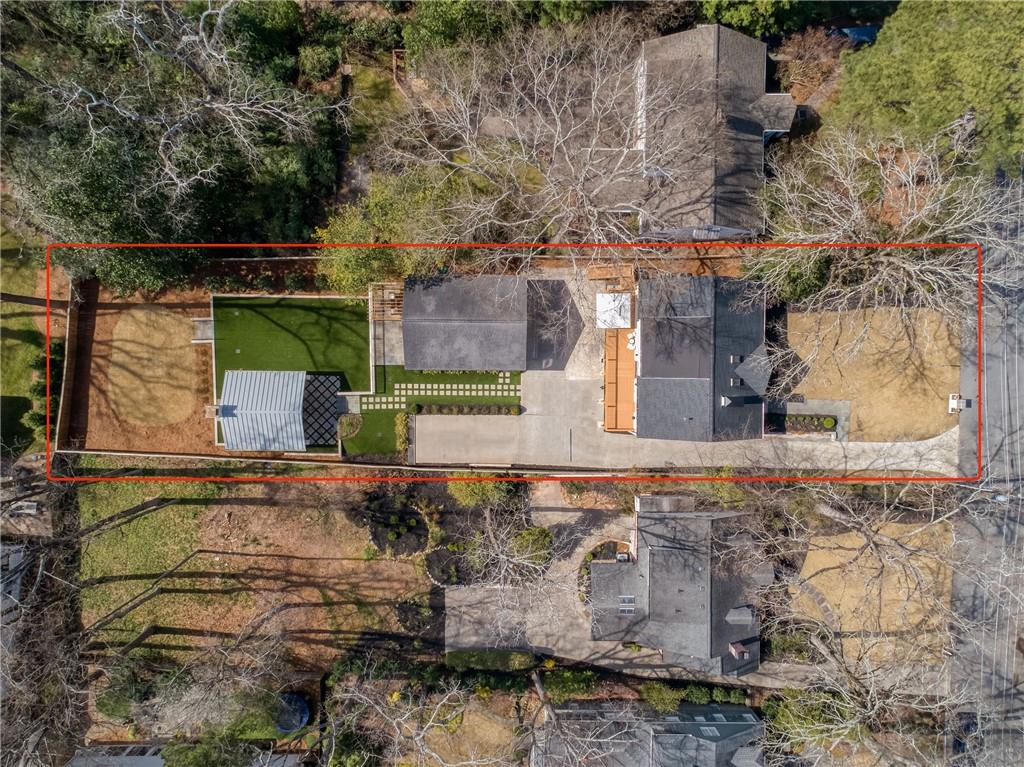 3125 Peachtree Drive NE