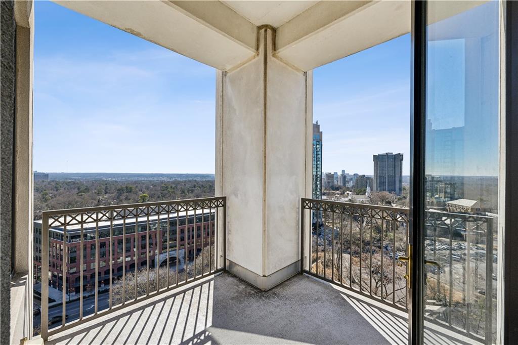 2828 Peachtree Road NW Unit 1701