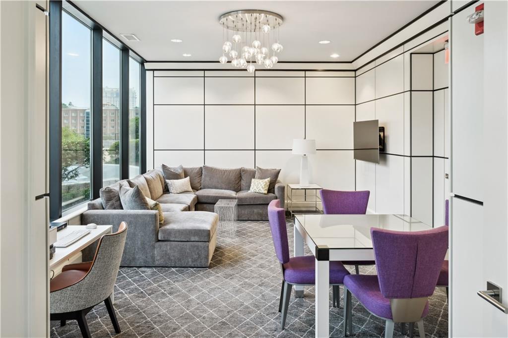 2828 Peachtree Road NW Unit 1701