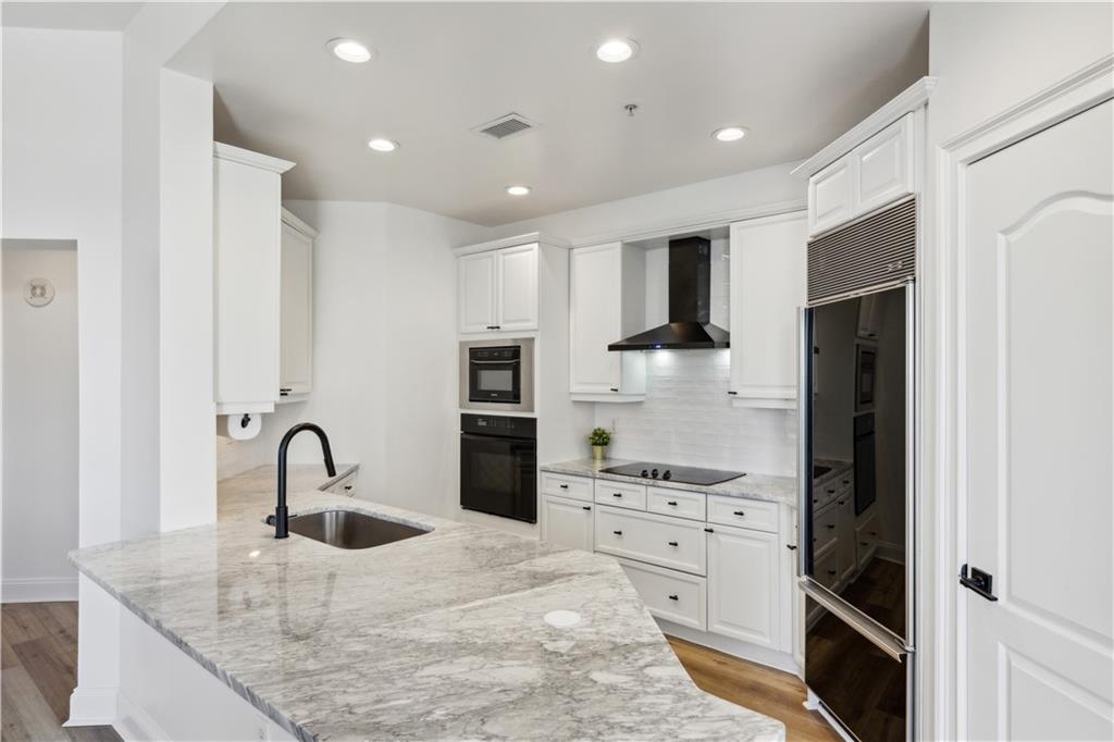 2828 Peachtree Road NW Unit 1701