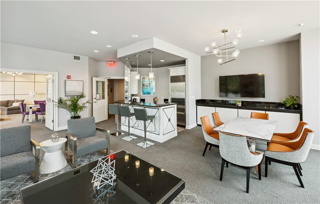 2828 Peachtree Road NW Unit 1701