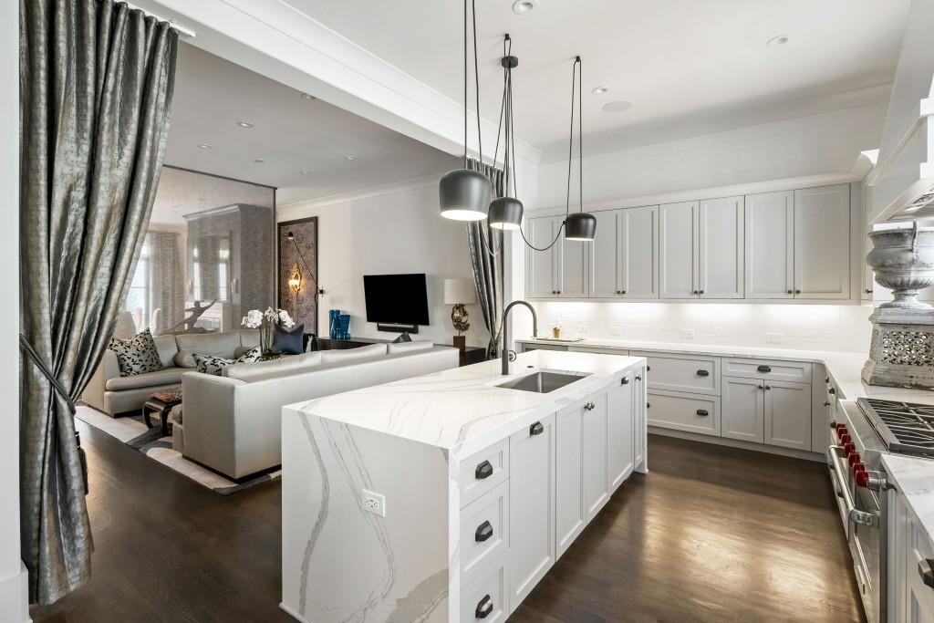 210 Calypso Circle