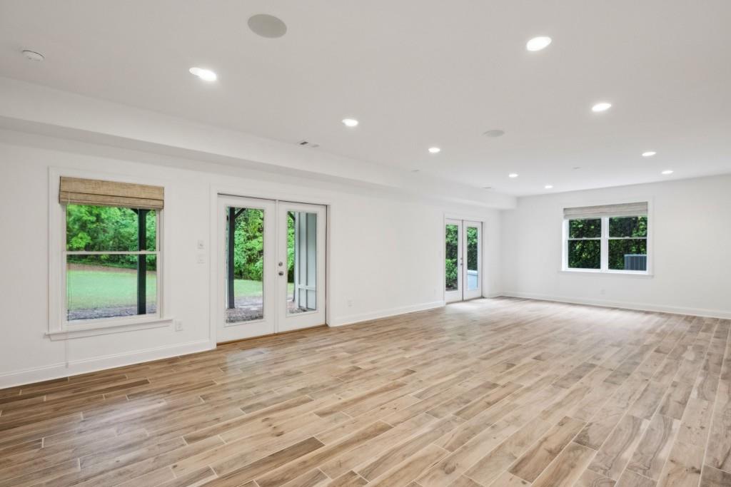 369 Pinecrest Road NE