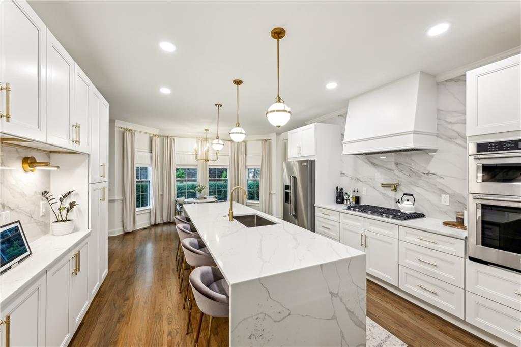 505 Woodmoore Court