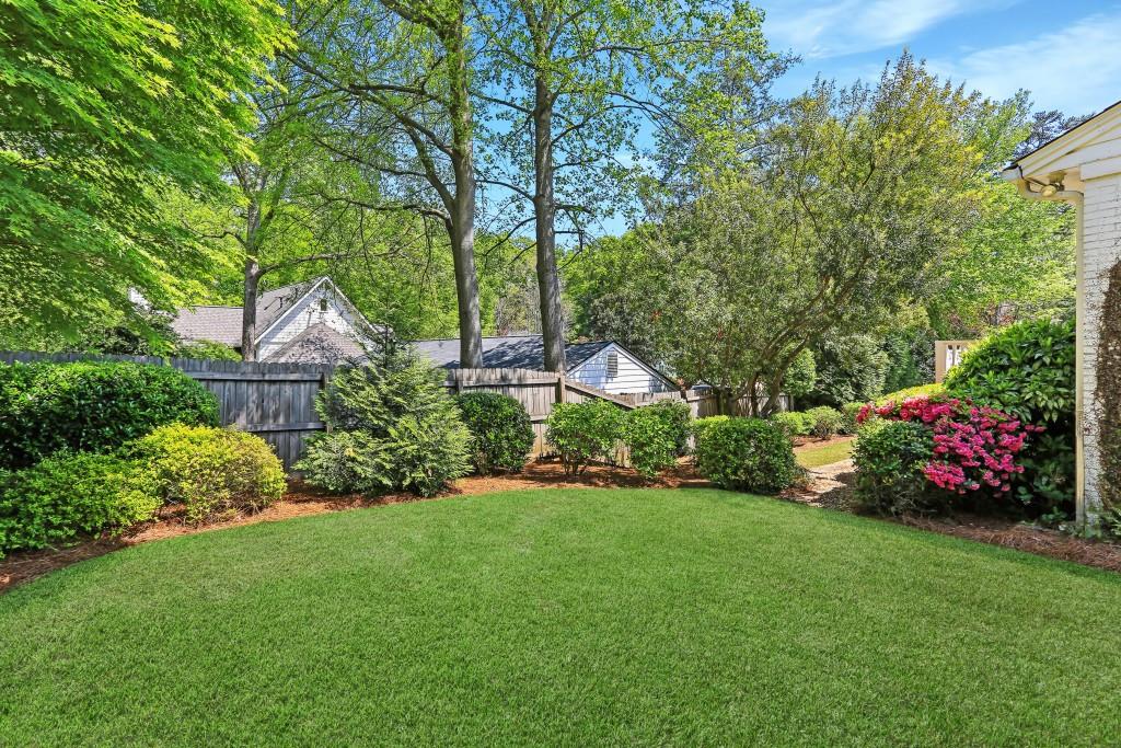 3005 Howell Mill Road NW