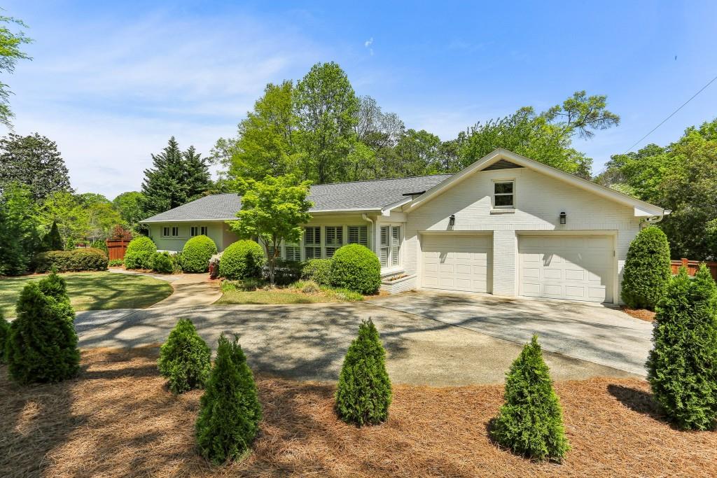 3005 Howell Mill Road NW