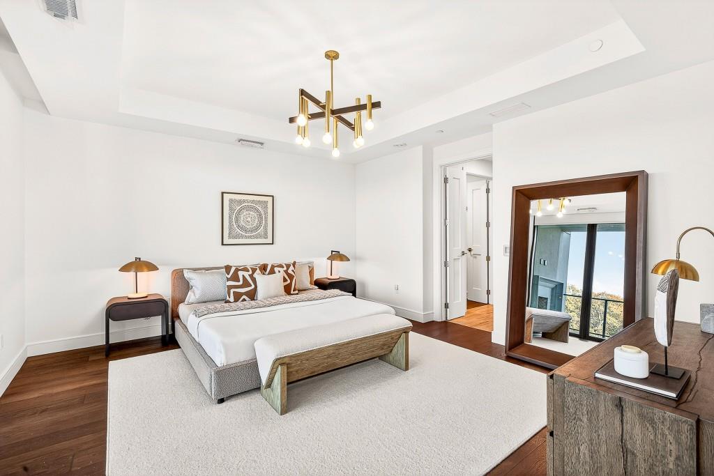 2520 Peachtree Road Unit 703