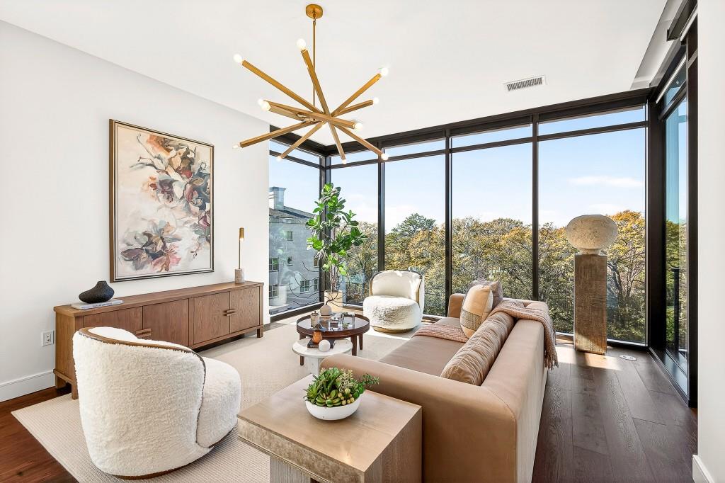 2520 Peachtree Road Unit 703