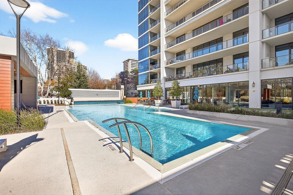 2520 Peachtree Road Unit 703