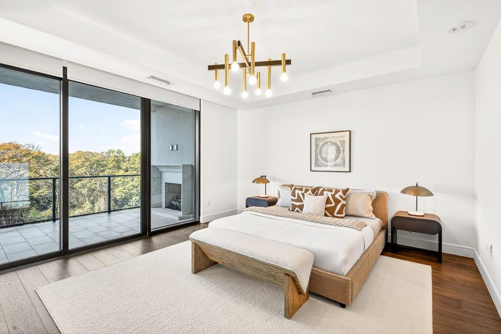 2520 Peachtree Road Unit 703