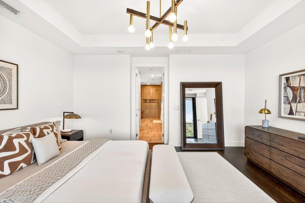 2520 Peachtree Road Unit 703