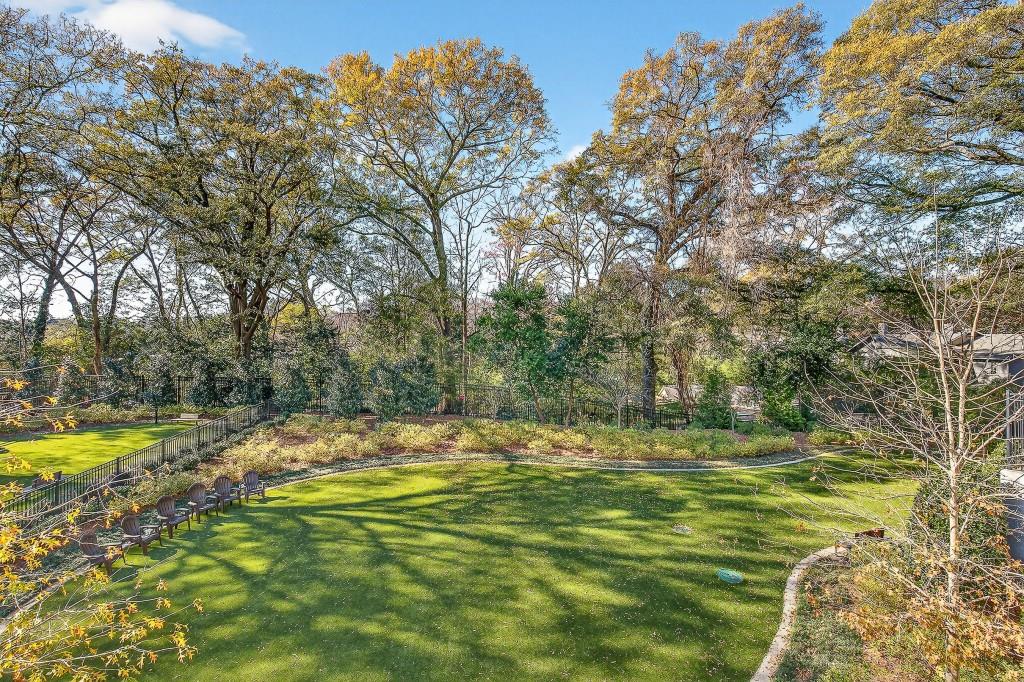 2520 Peachtree Road Unit 703