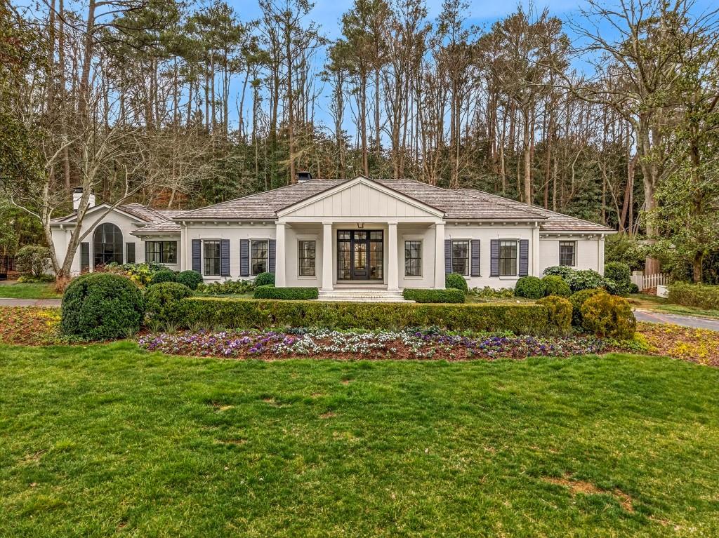 328 King Road NW