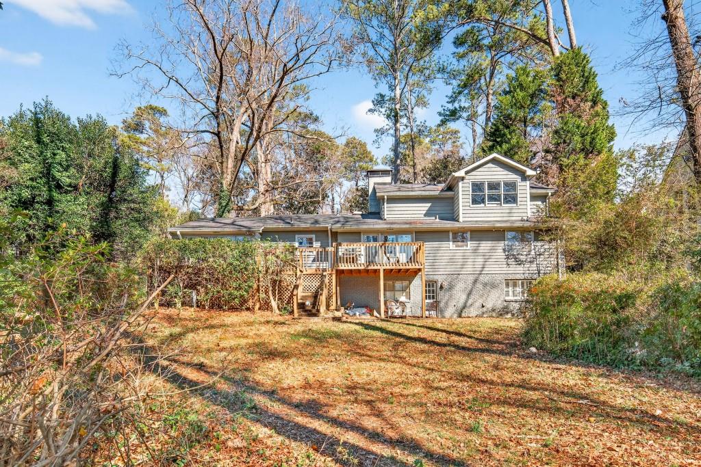 410 Hillside Drive NW