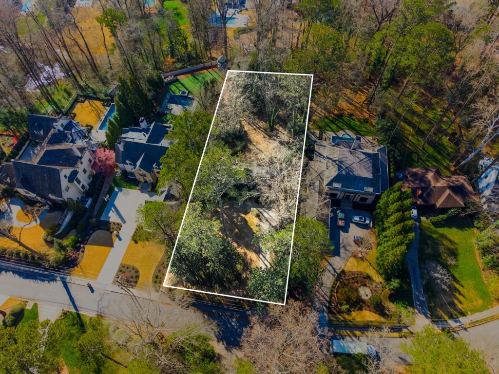 410 Hillside Drive NW