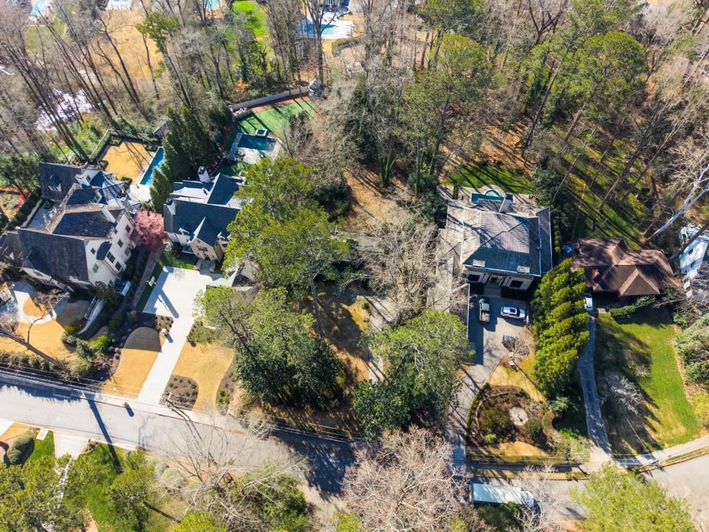 410 Hillside Drive NW