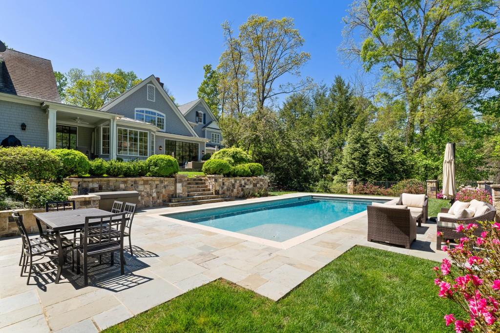 516 Tara Trail