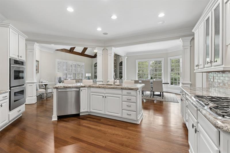 4966 Long Island Drive