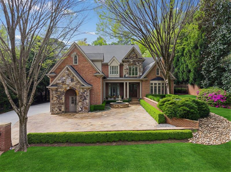 4966 Long Island Drive