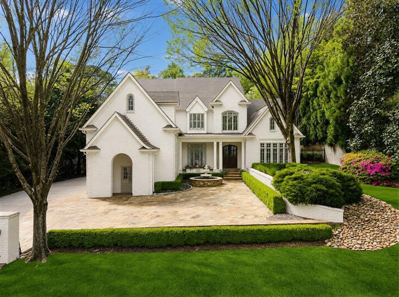 4966 Long Island Drive
