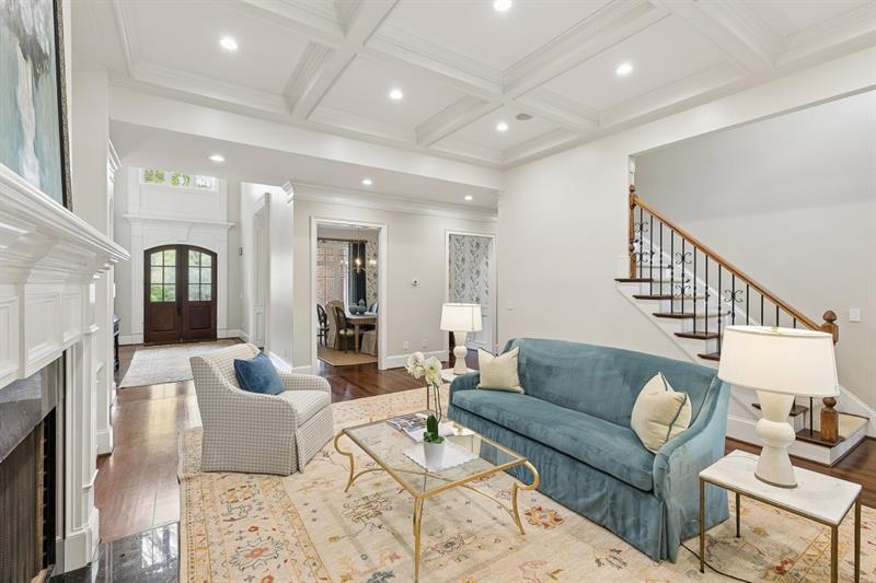 4966 Long Island Drive