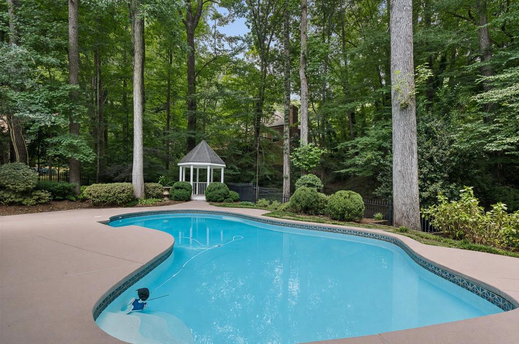 585 Idlewood Drive