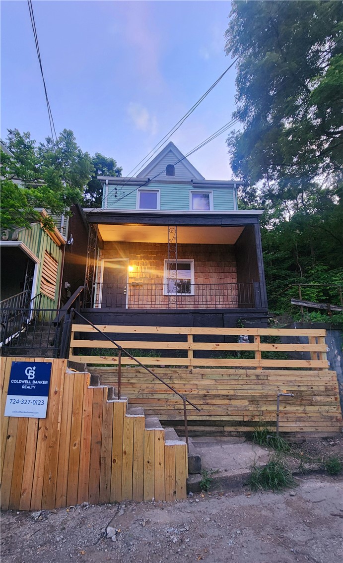 709 Camp St