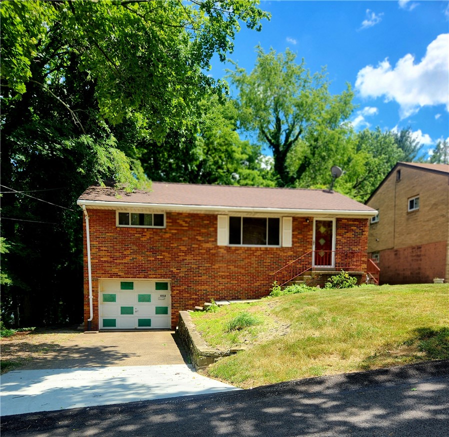 1303 Mutual St
