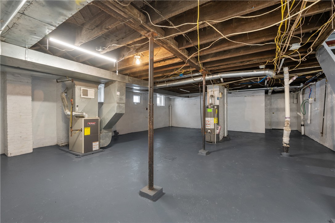 3314 Versailles Ave