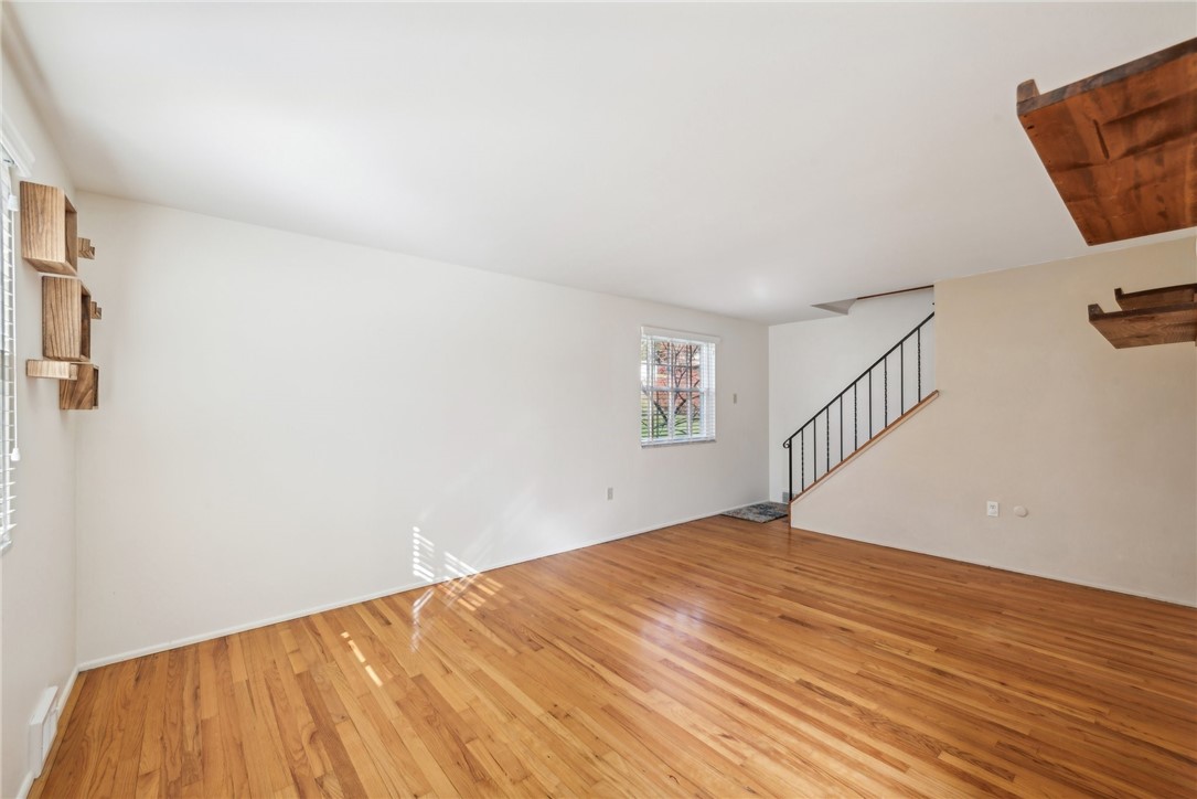 134 Yosemite Dr