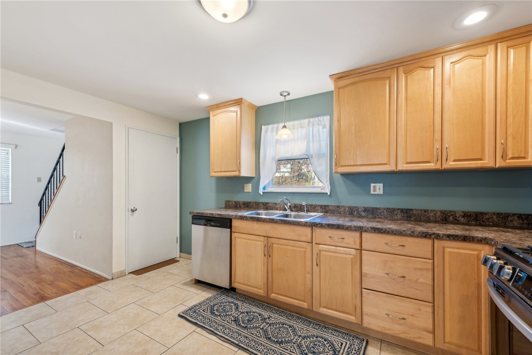 134 Yosemite Dr