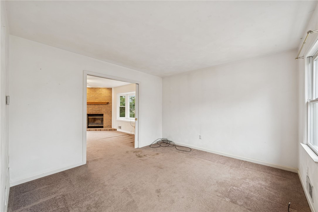 10 Thomas Jefferson Ct