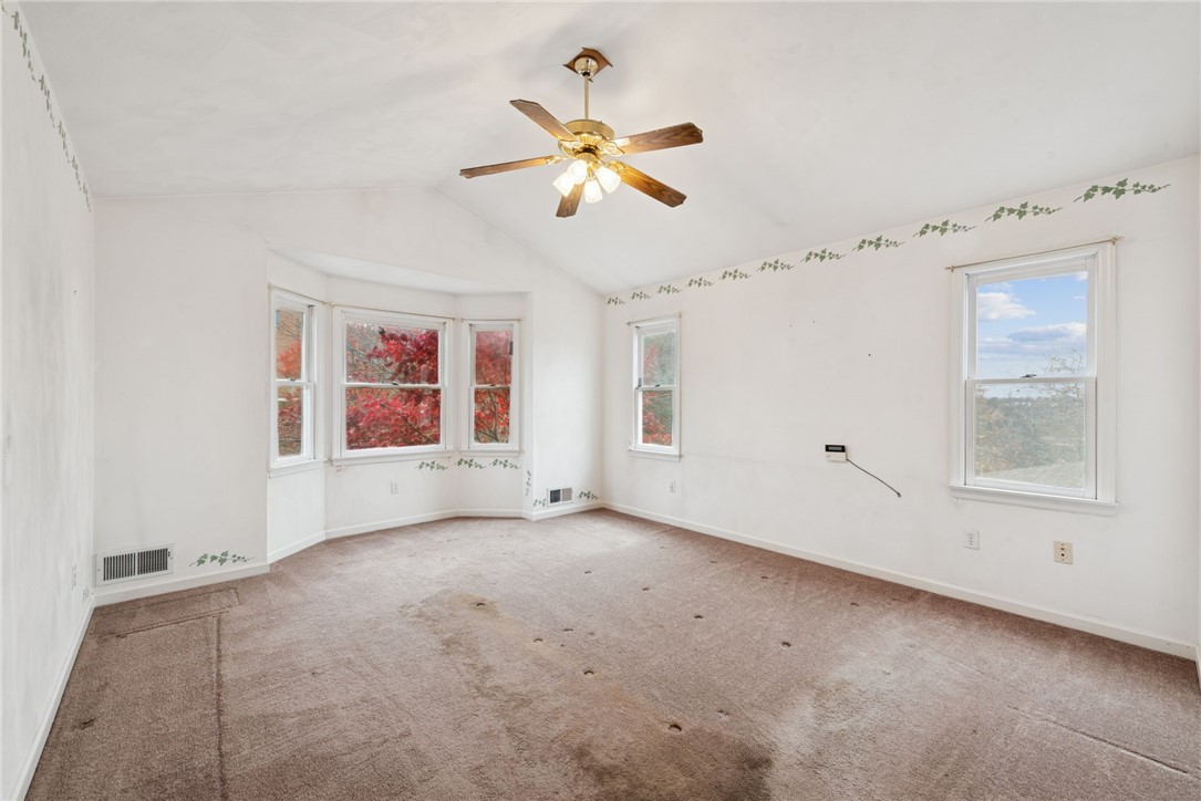 10 Thomas Jefferson Ct