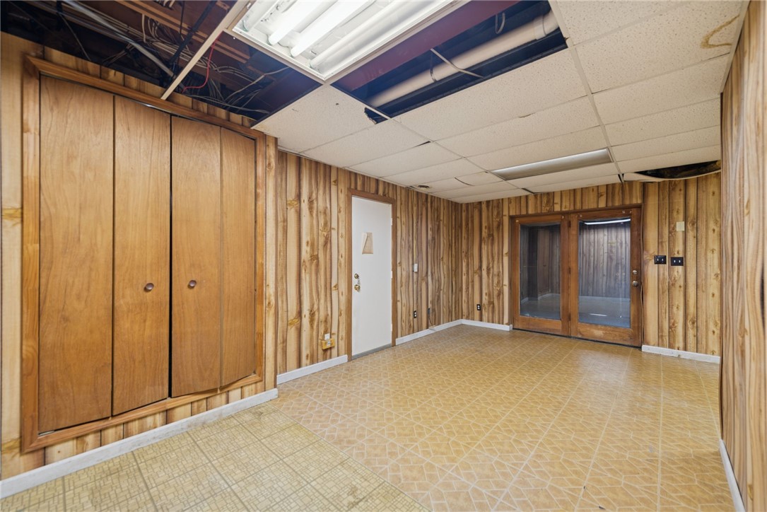 10 Thomas Jefferson Ct