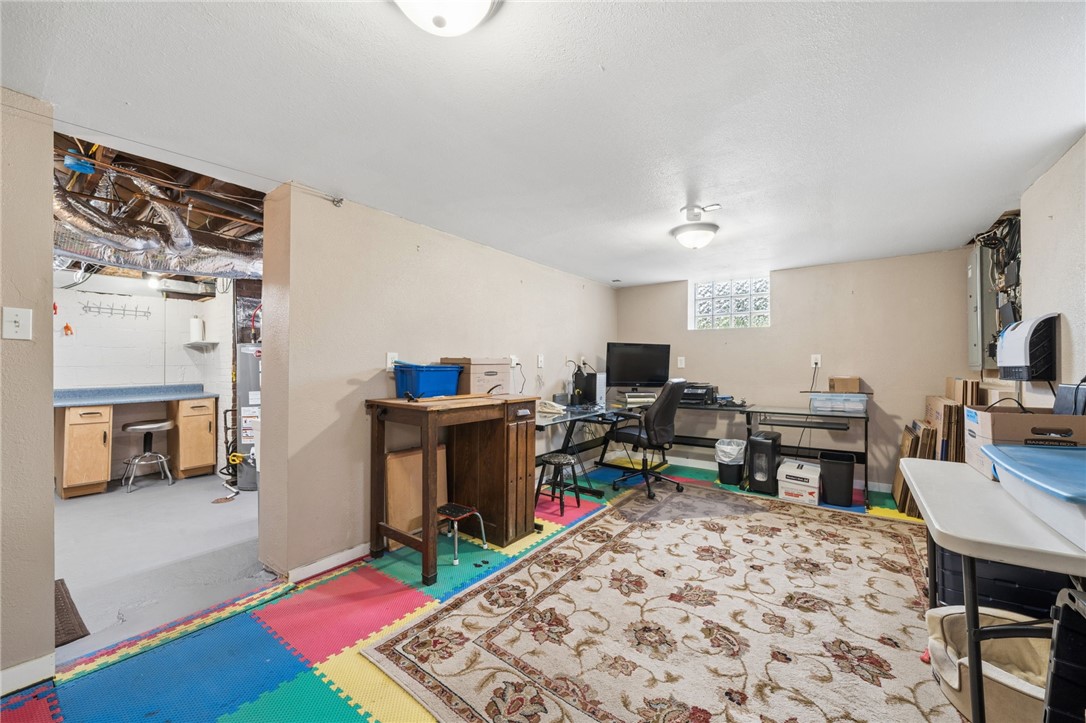 1806 Miller Ave