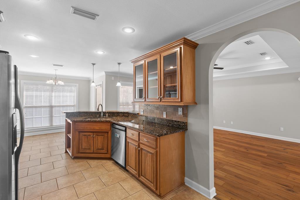 300 Valley Chase Drive