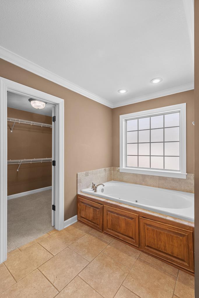 300 Valley Chase Drive