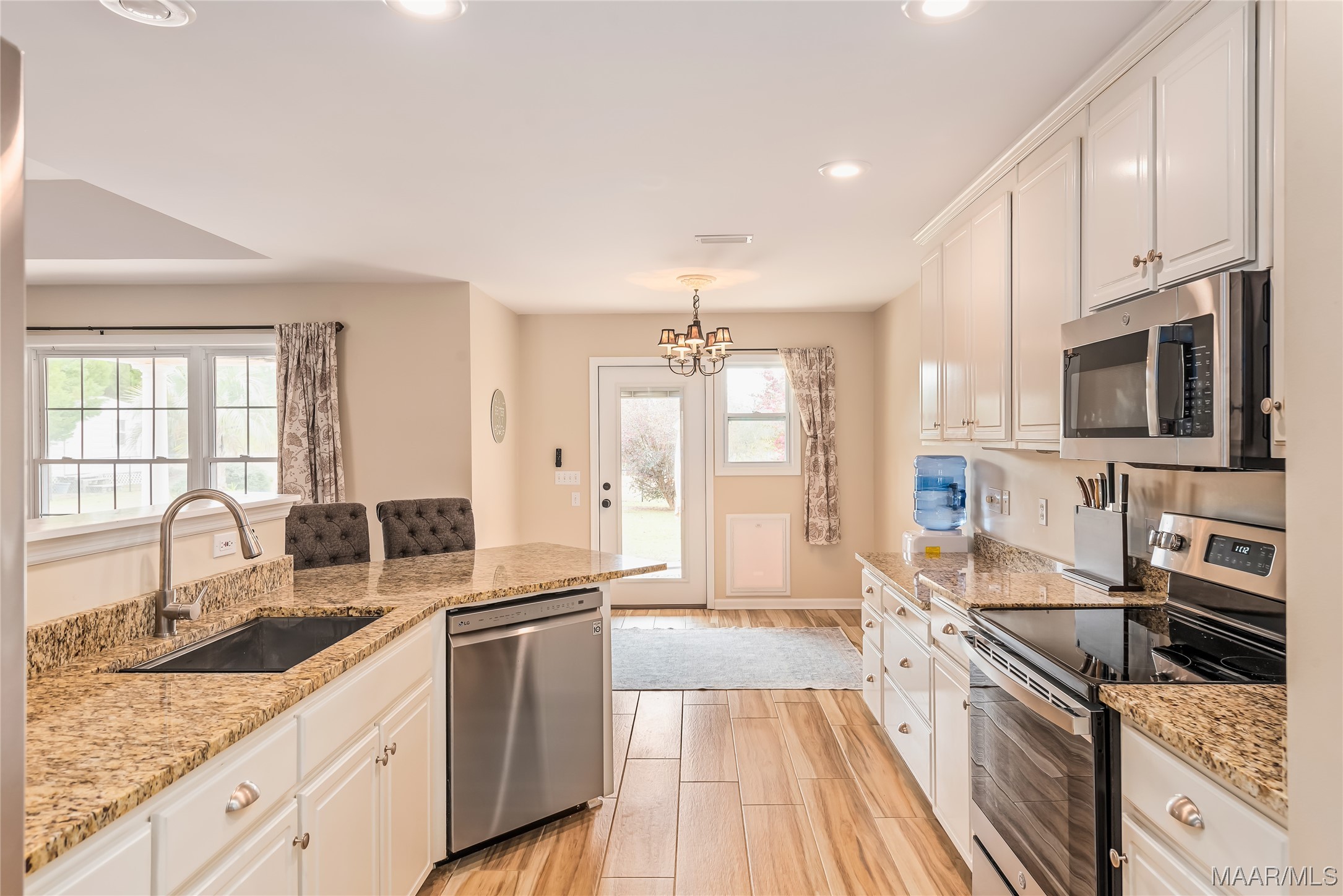 274 County Road 680 .