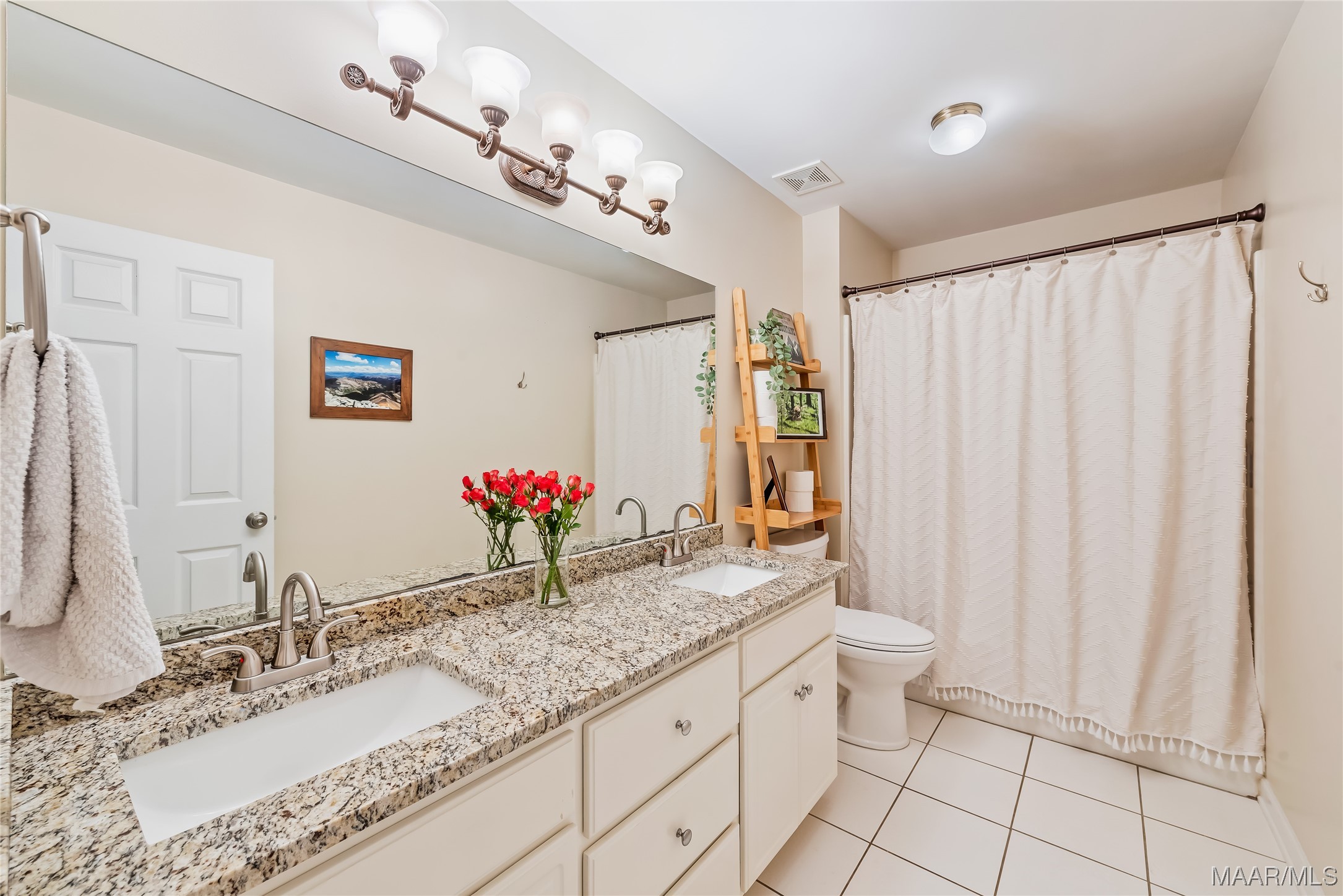 274 County Road 680 .