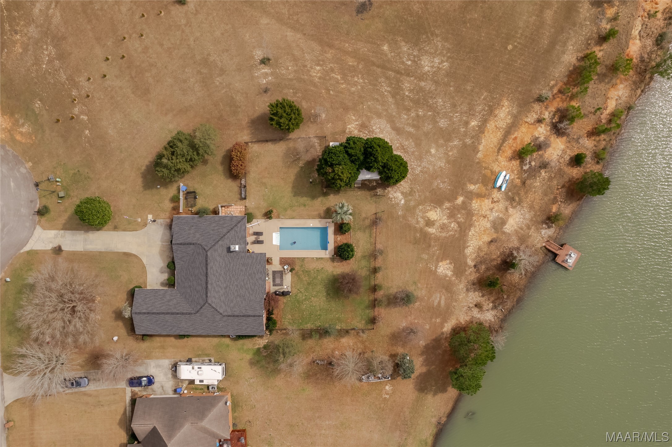 274 County Road 680 .