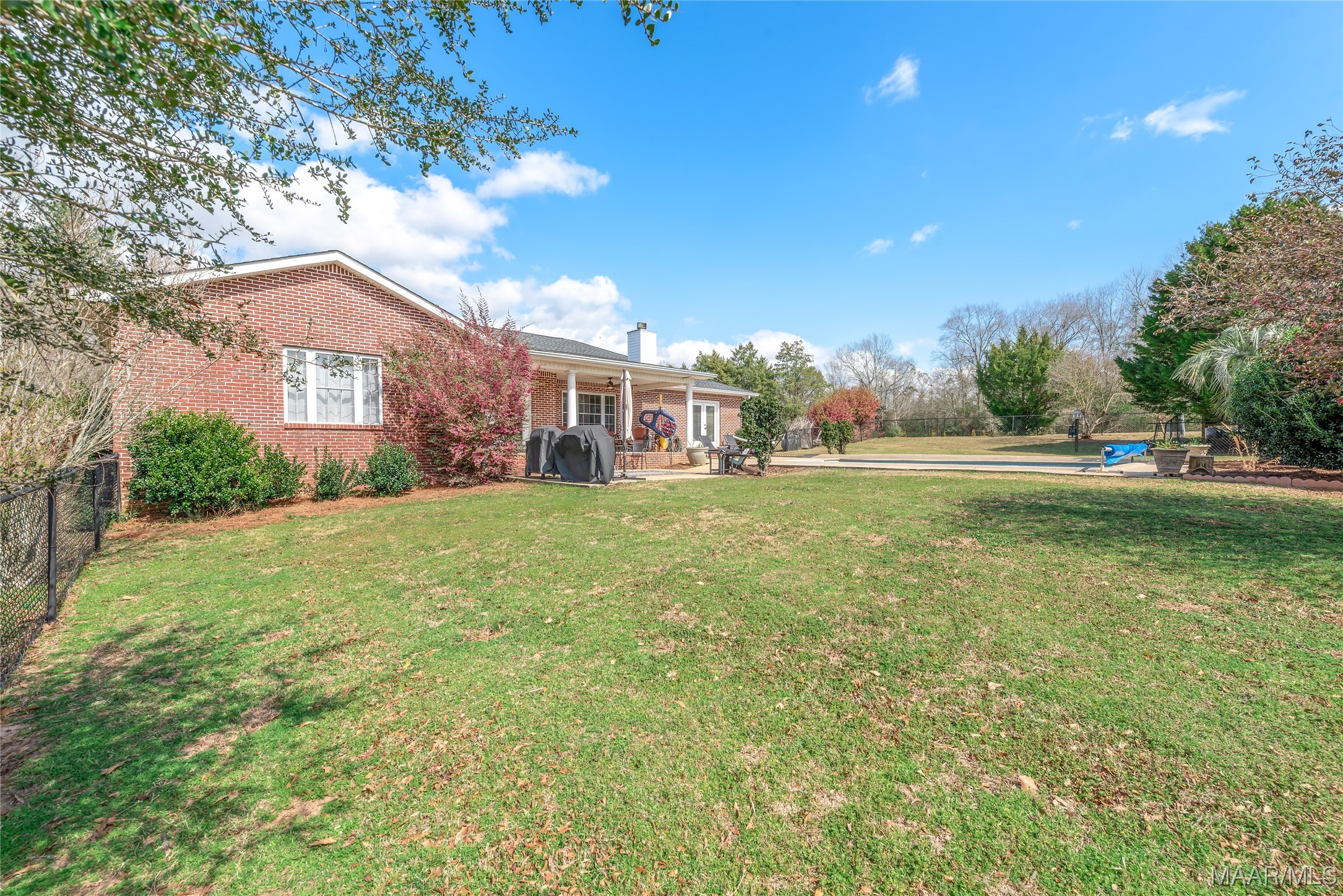 274 County Road 680 .