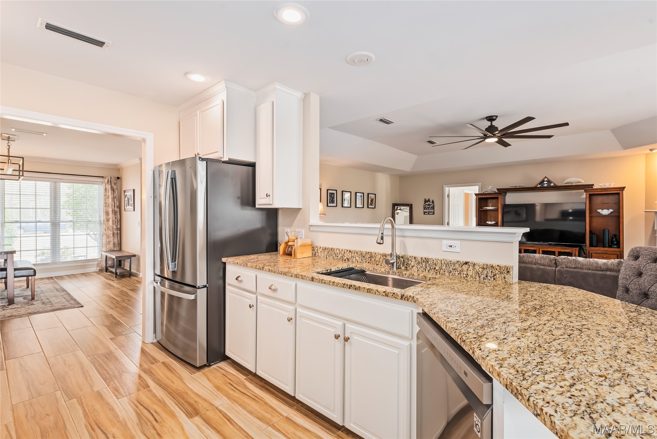 274 County Road 680 .