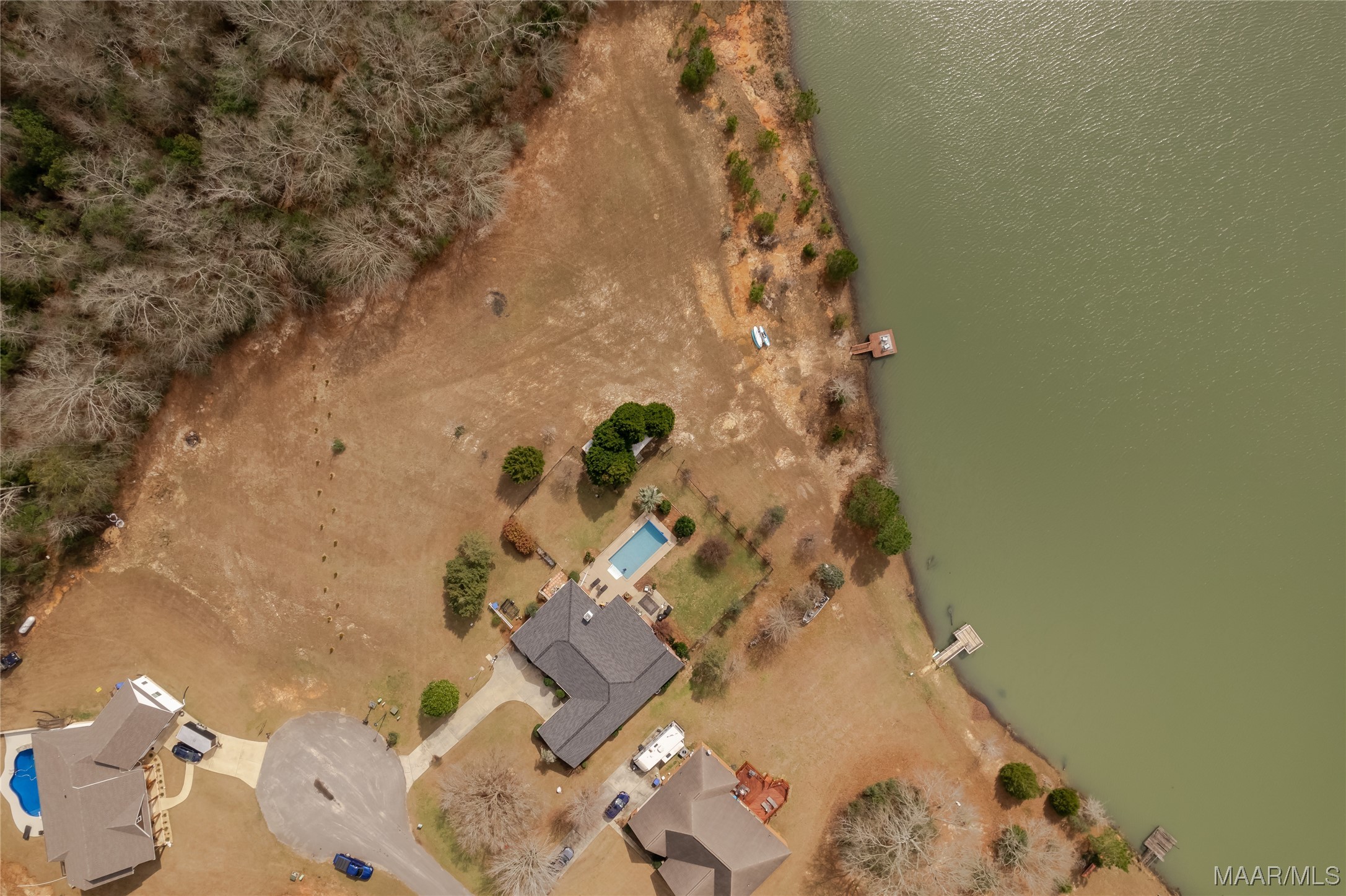 274 County Road 680 .