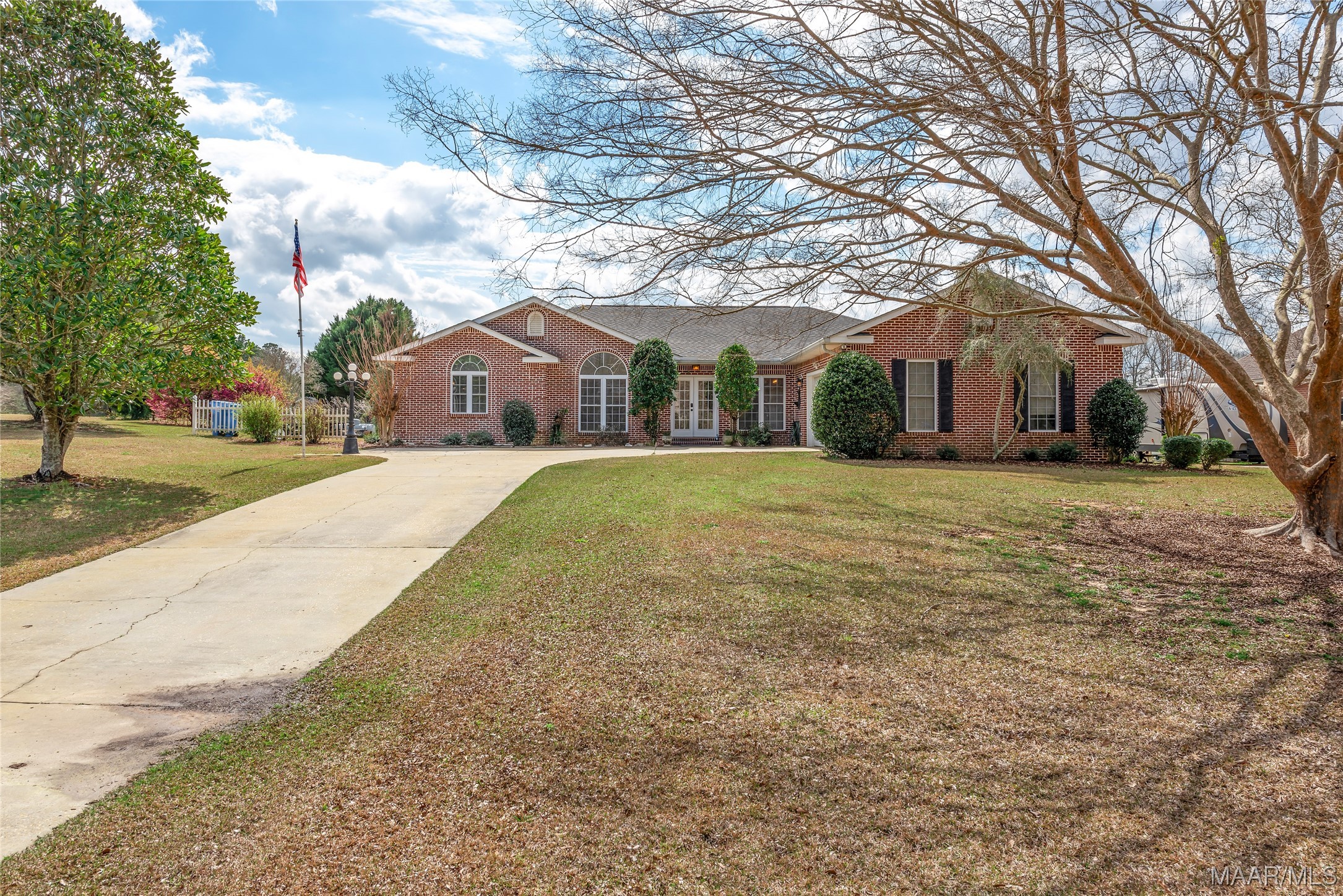 274 County Road 680 .