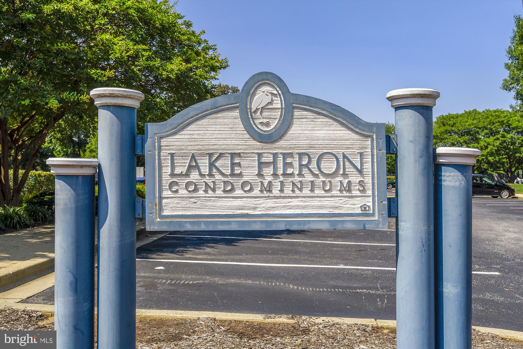 1119 Lake Heron Dr #2b