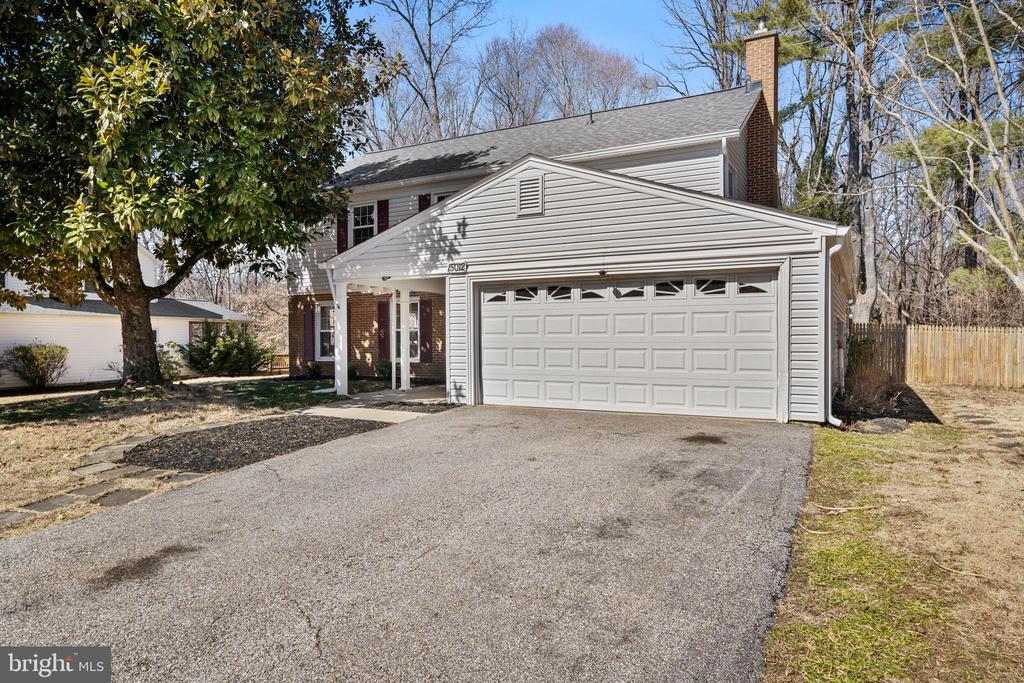 15012 Narrows Ln
