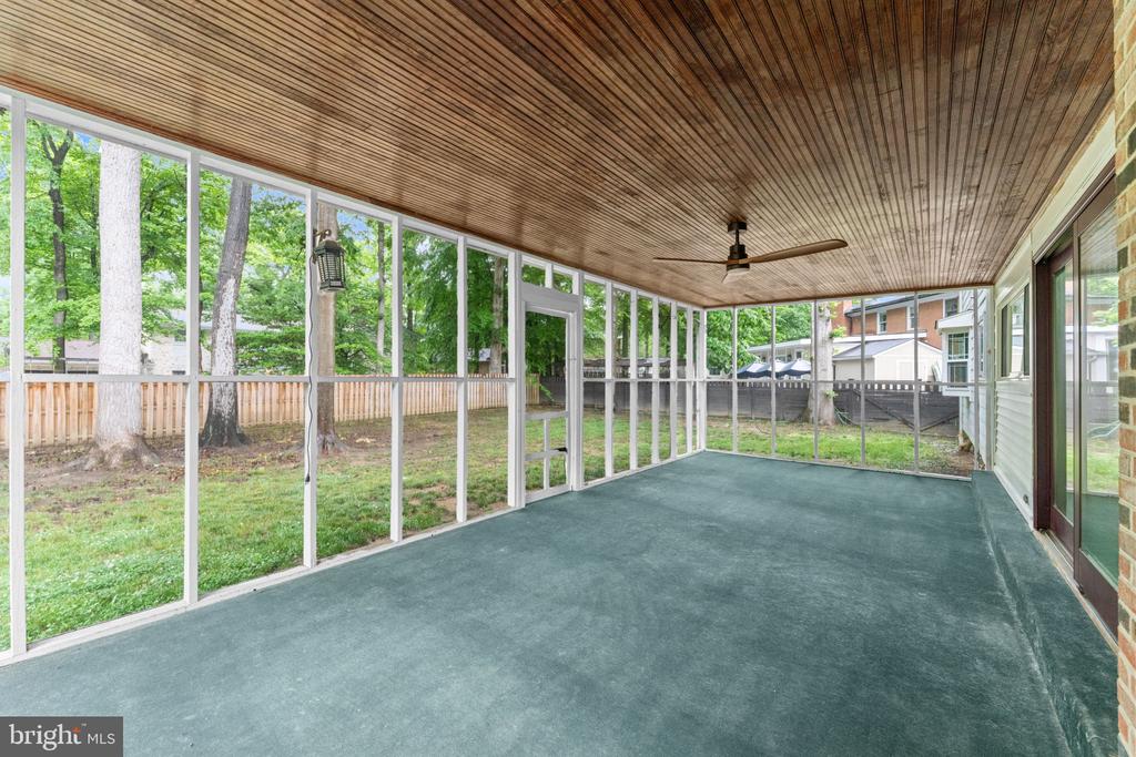 766 GLENEAGLES DRIVE